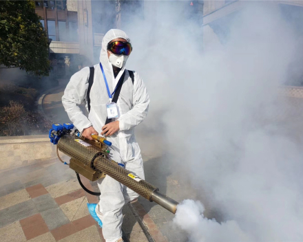 Decontaminatie van ruimten, goederen en werkplekken